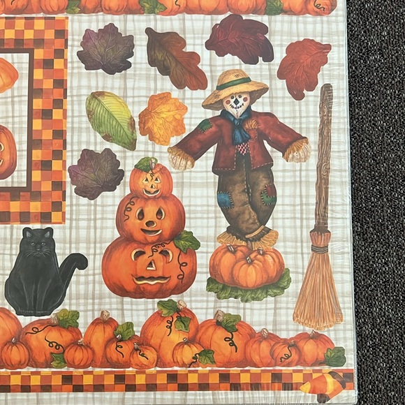 Creative Memories Done in One Lot 1 Holiday and 1 Halloween Die Cut Shapes NWT - Picture 11 of 15